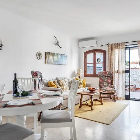Capistrano With Access To Nerjas Pool Area Ferienhaus