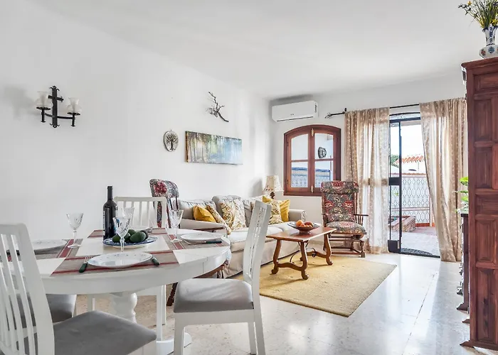 Capistrano With Access To Nerjas Pool Area Ferienhaus